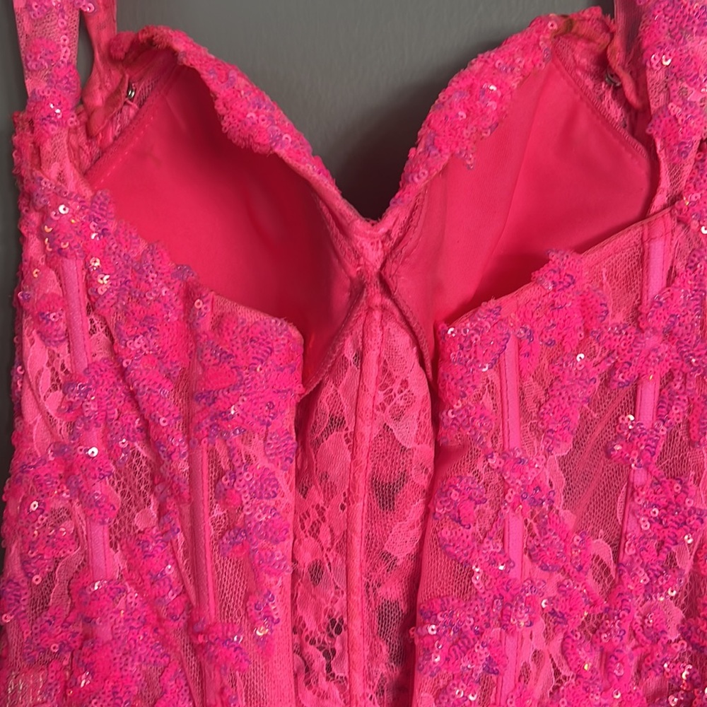 ellie wilde mon sheri prom dress - Picture 5 of 10